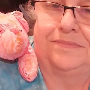 Meet your Posher, Catherine